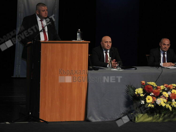 Кърджали на крака пред Ерол Мюмюн за стореното през последните две години