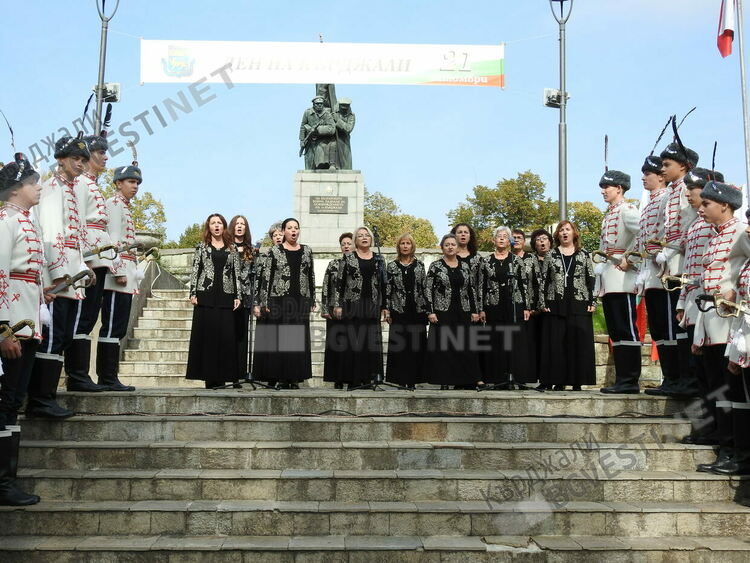 Наталия Киселова в Деня на Кърджали: Градът е пример за толерантност!/снимки/