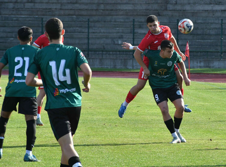 „Нефтохимик“ с минимална победа над десетима от „Хасково“