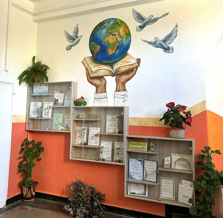 „Кът на успеха“ бе открит в ОУ „Св. св. Кирил и Методий“ в Конуш