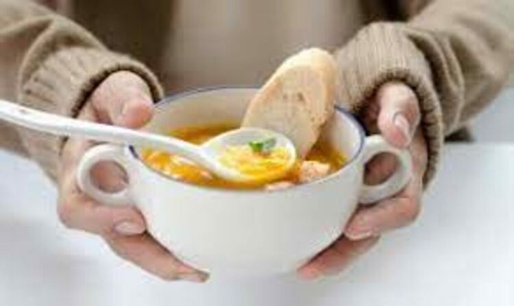 Община Смолян продължава предоставянето на социалната услуга „Топъл обяд“ до 31 януари 2026 г.