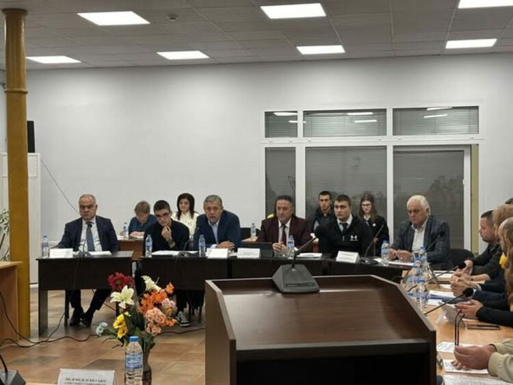 Общински съвет – Радомир присъди посмъртно Почетния знак на общината и Почетна грамота на младия писател Иво Ивов Христов