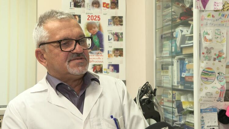 Д-р Николай Николов:  Опасността от ваксината е много по-малка от опасността от дивия вирус