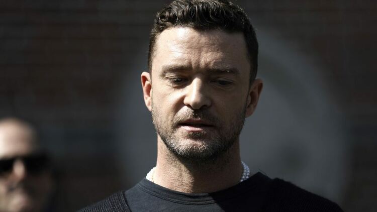 Джъстин Тимбърлейк дава приоритет на здравето си след диагнозата Лаймска болест