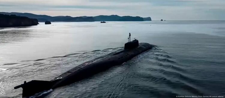 Руска ядрена подводница край Владивосток