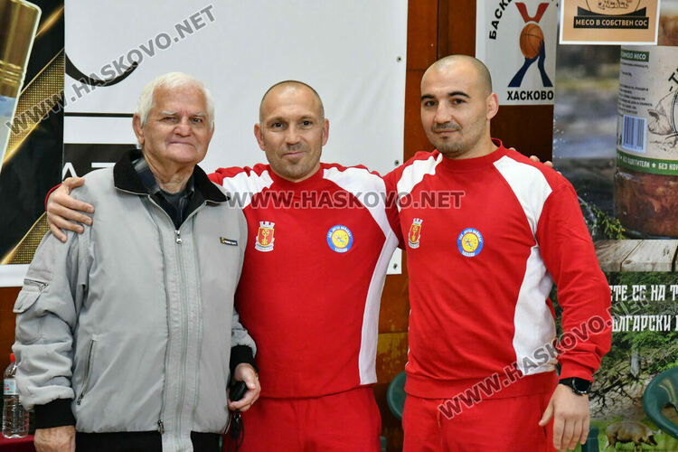 Откриха Международния турнир по борба Купа „Хасково“