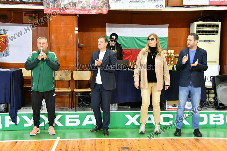 Откриха Международния турнир по борба Купа „Хасково“