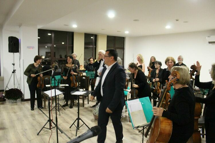 Празничен концерт и семинар събраха юристи и ценители на класическата музика в Девин