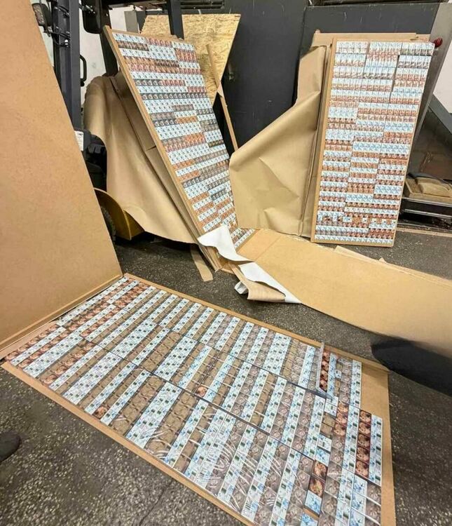 Над 6 000 000 къса контрабандни цигари задържаха митнически и гранични служители на ГКПП „Капитан Андреево“