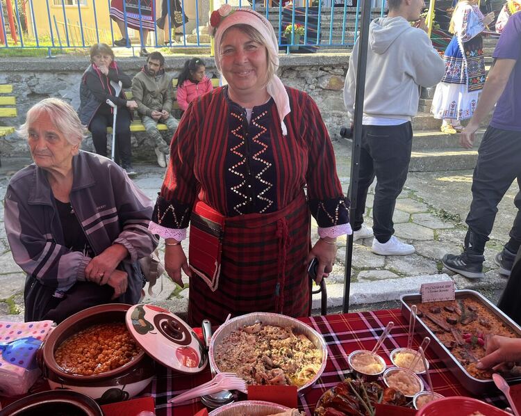 Булгурът се превърна в главен герой на празник в с. Воден 