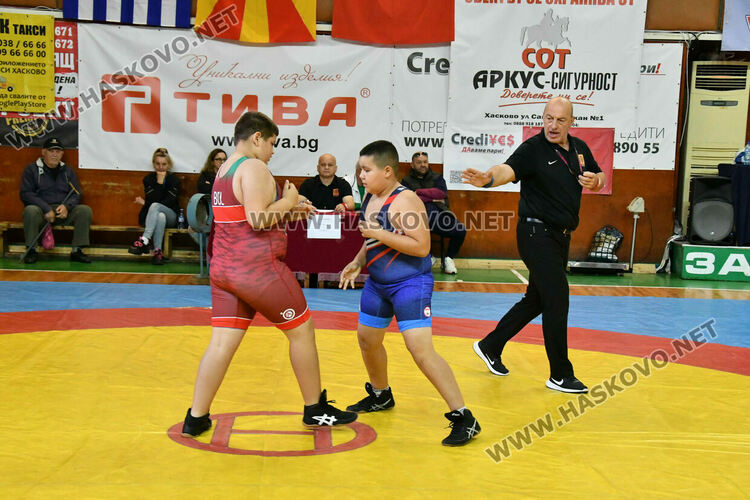 Откриха Международния турнир по борба Купа „Хасково“