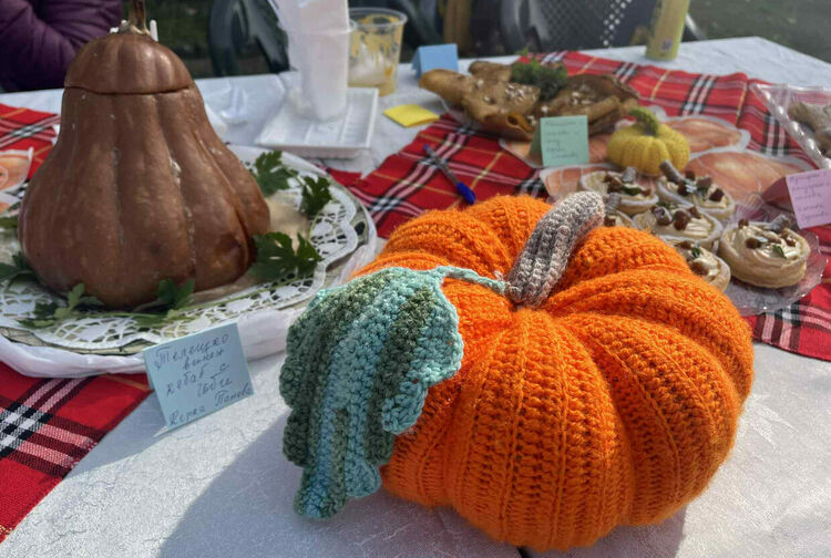 Конкурси и дегустация на Празника на  тиквата в село Долно Белево