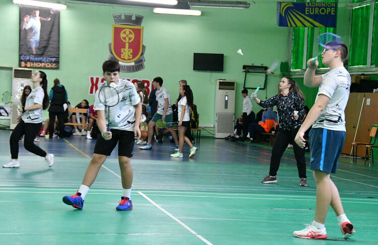 Продължават финалите по бадминтон в Хасково