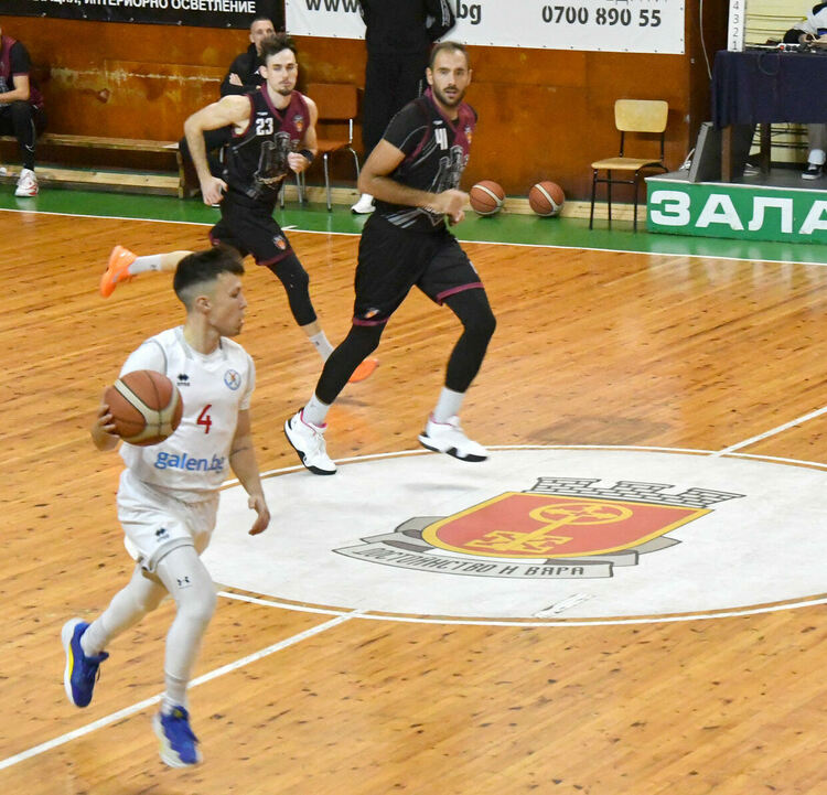 Баскетболистите на „Хасково“ с първа загуба за сезона