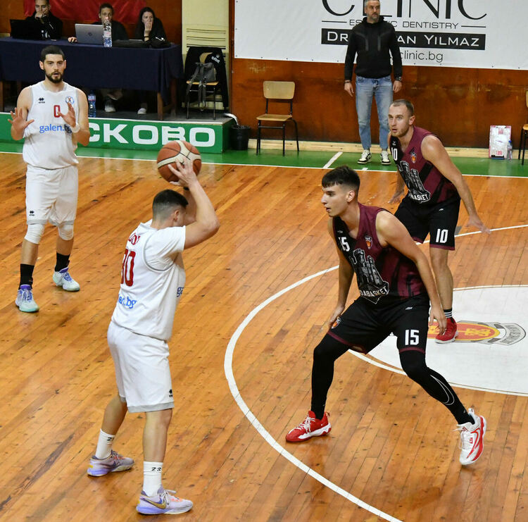 Баскетболистите на „Хасково“ с първа загуба за сезона