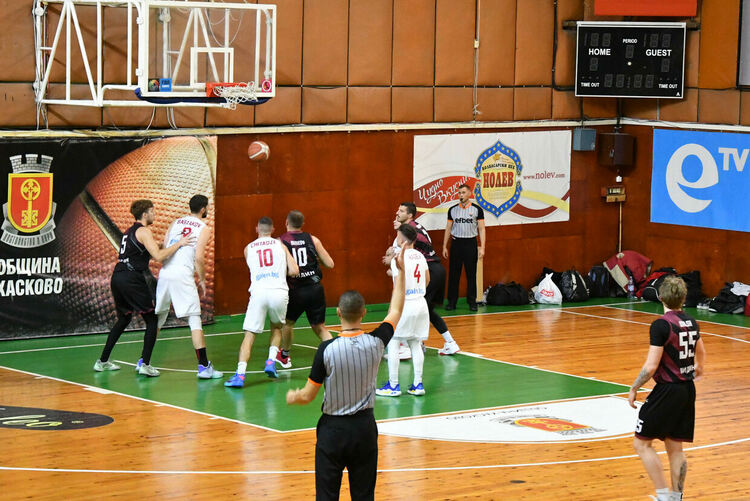 Баскетболистите на „Хасково“ с първа загуба за сезона