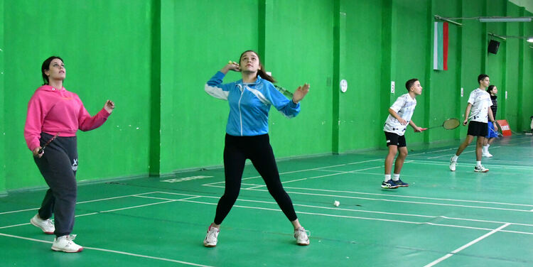 Продължават финалите по бадминтон в Хасково