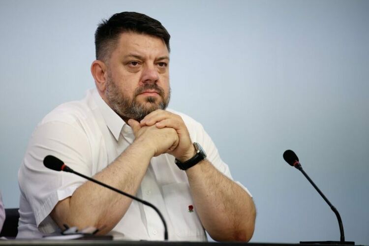 БСП ще ''решава'' на Национален съвет дали да даде в жертва Наталия Киселова