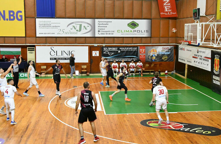 Баскетболистите на „Хасково“ с първа загуба за сезона