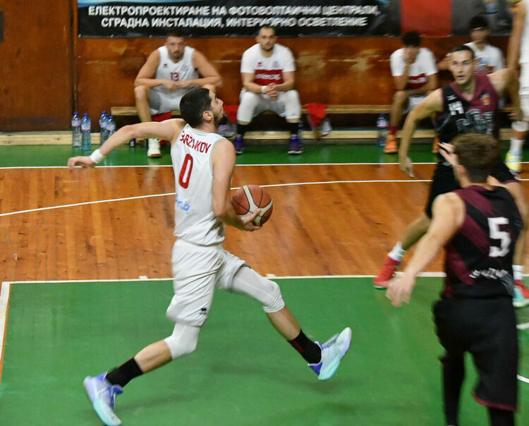 Баскетболистите на „Хасково“ с първа загуба за сезона