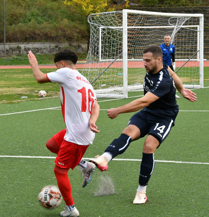 Нажежени страсти и без победител в дербито между “Хасково” и “Харманли”