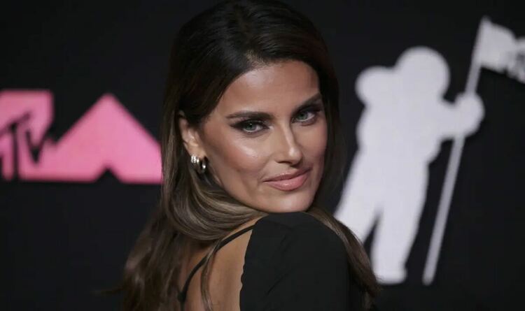 Нели Фуртадо се отказва от музиката заради атаките на „боди шеймъри-те“