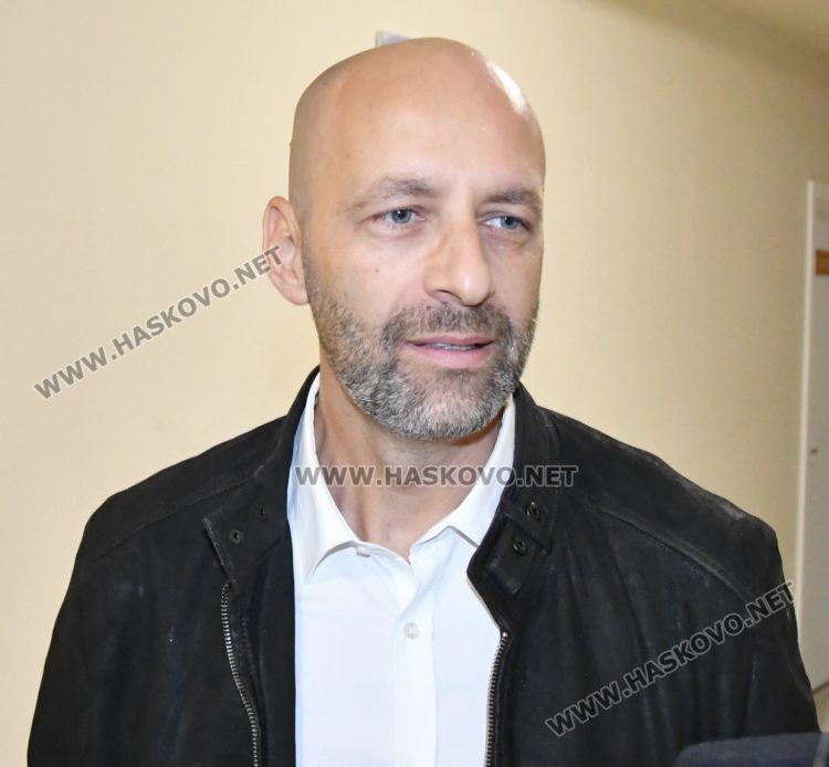 проф. д-р Илин Савов 