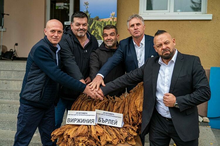 Тютюнопроизводителите в страната отбелязаха своя професионален празник