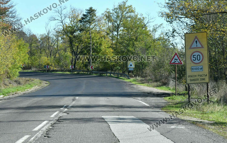 Водачи се жалват от липса на хоризонтална маркировка по пътя Хасково-Харманли