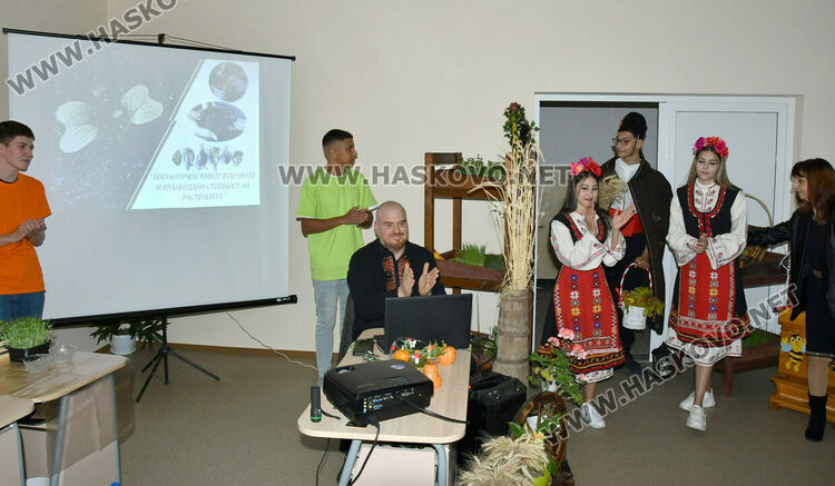 ПГТАТ „Н. Й. Вапцаров“ – Хасково: Иновативни практики, европейски опит и STEM бъдеще