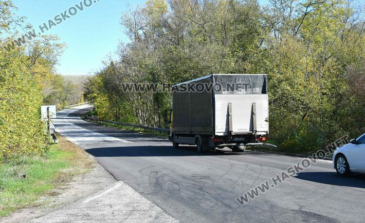 Водачи се жалват от липса на хоризонтална маркировка по пътя Хасково-Харманли