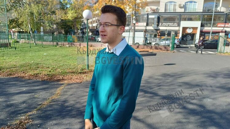 Ерол Мюмюн награди успешният кърджалиец Атанас Митрев,прославил Кърджали в страната и чужбина