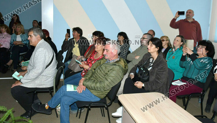 ПГТАТ „Н. Й. Вапцаров“ – Хасково: Иновативни практики, европейски опит и STEM бъдеще