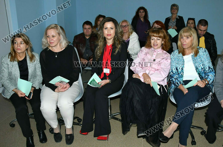 ПГТАТ „Н. Й. Вапцаров“ – Хасково: Иновативни практики, европейски опит и STEM бъдеще