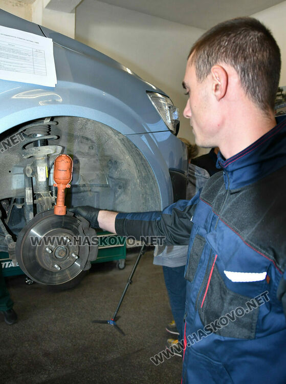 ПГТАТ „Н. Й. Вапцаров“ – Хасково: Иновативни практики, европейски опит и STEM бъдеще