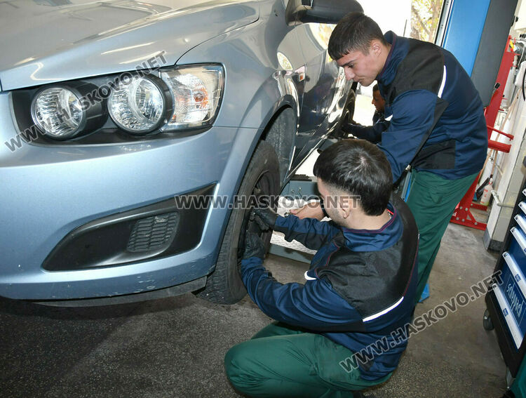ПГТАТ „Н. Й. Вапцаров“ – Хасково: Иновативни практики, европейски опит и STEM бъдеще
