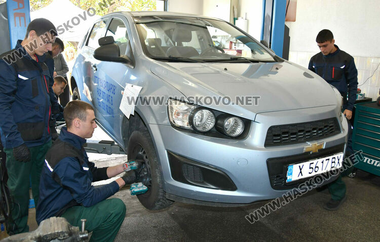 ПГТАТ „Н. Й. Вапцаров“ – Хасково: Иновативни практики, европейски опит и STEM бъдеще