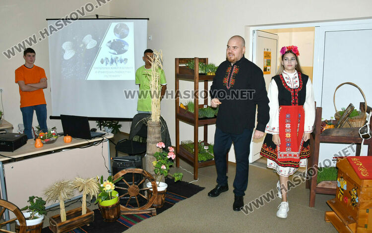 ПГТАТ „Н. Й. Вапцаров“ – Хасково: Иновативни практики, европейски опит и STEM бъдеще