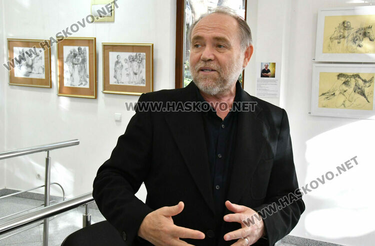 Благой Господинов показа над 50 творби от „Моят свят“ в Хасково