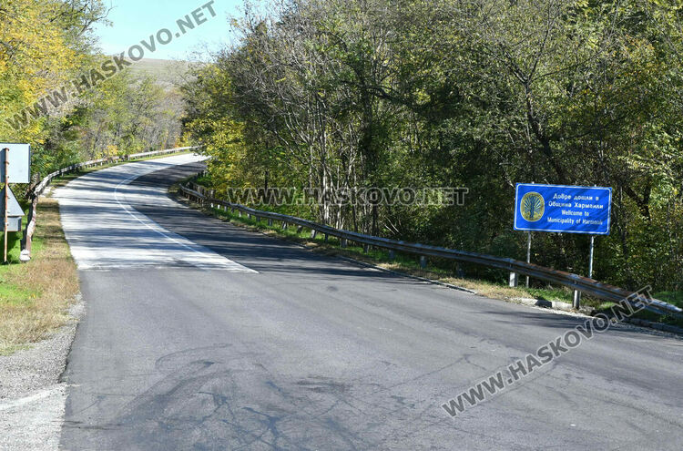 Водачи се жалват от липса на хоризонтална маркировка по пътя Хасково-Харманли