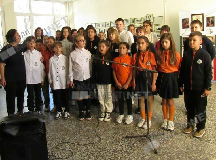 Паисиевци отбелязаха тържествено Деня на народните будители