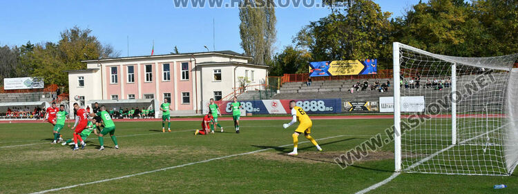 ОФК „Хасково“ мина безпроблемно през „Секирово“