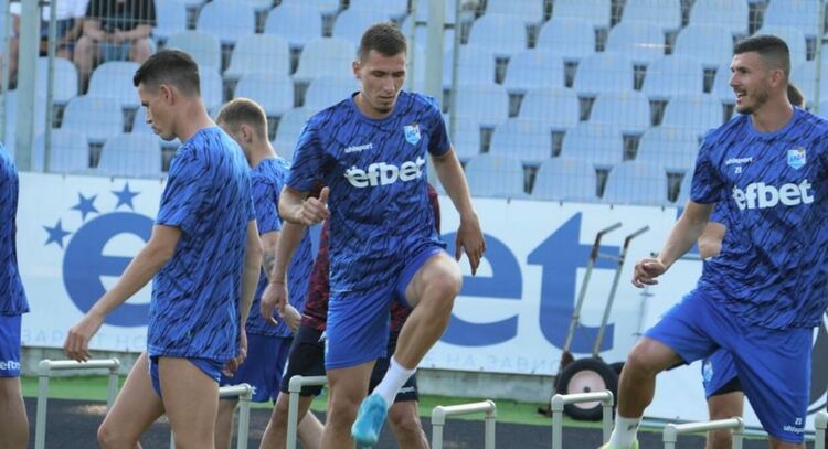 Нападателят на АРДА Георги Николов претърпя операция