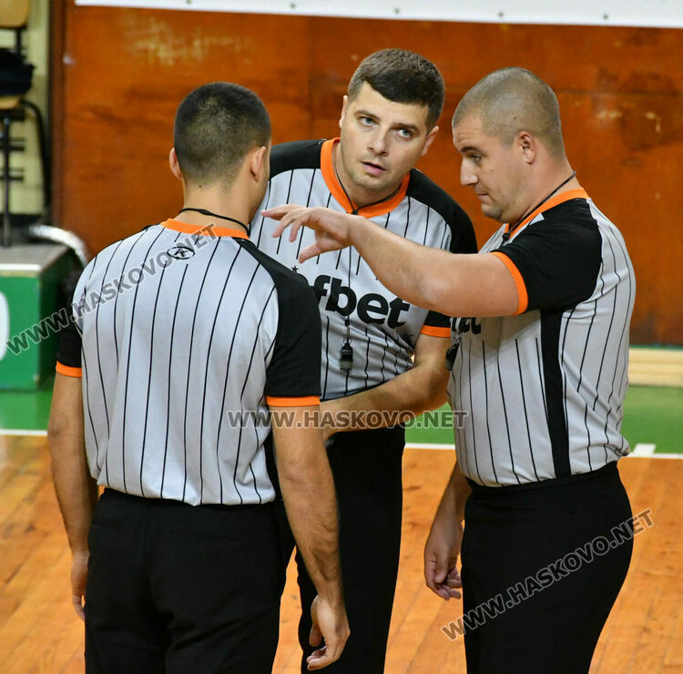 „Хасково“ с втора поредна загуба след поражение от „Политехника“