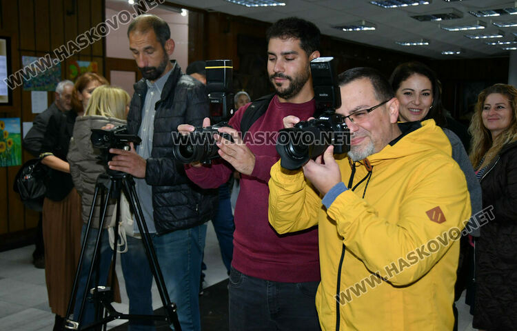 С изложбата „Южната приказка на ЙорДАНЧО“ почетоха паметта на майстора на обектива Данчо Йорданов 