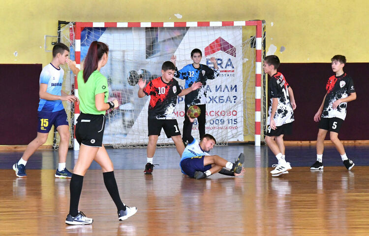 Хасково е домакин на първи кръг от шампионата по хандбал за юноши 