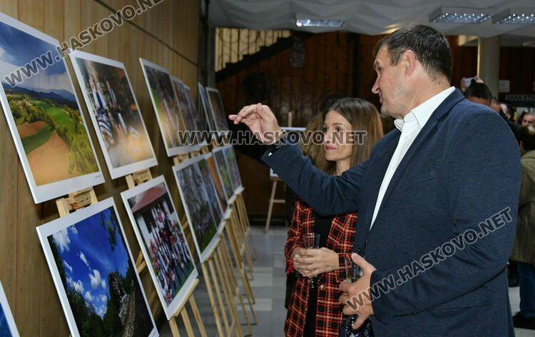 С изложбата „Южната приказка на ЙорДАНЧО“ почетоха паметта на майстора на обектива Данчо Йорданов 