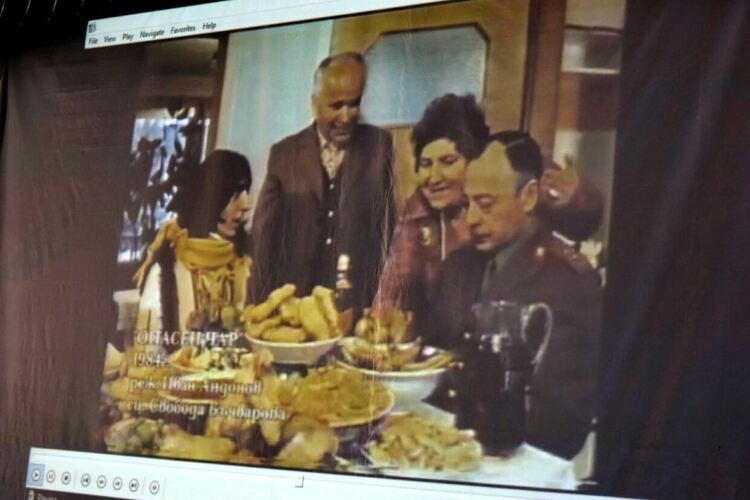 В Асеновград вече има паметна плоча на актрисата Надя Тодорова