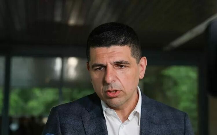 В КЕВР са си раздали 1 млн. лв. бонуси за 2024 г.