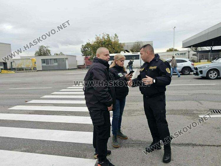 Международна спецакция се провежда на няколко гранични пункта